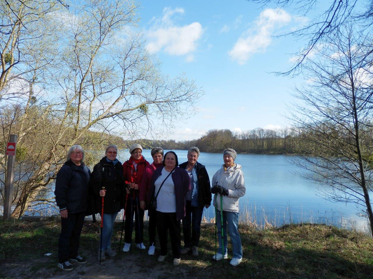 2015 04 17 - 10.34.56 - 050